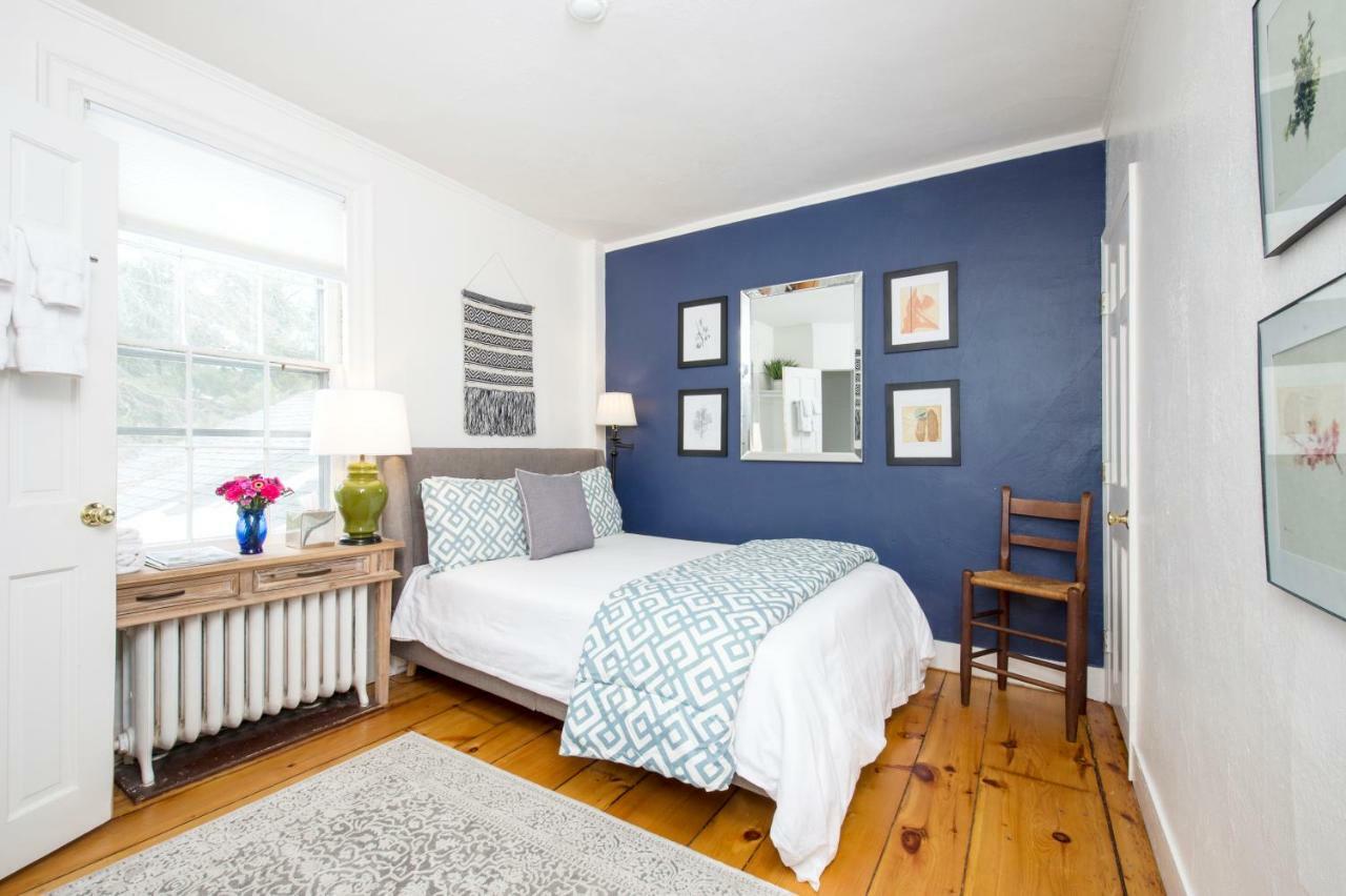 The Egremont Village Inn South Egremont Экстерьер фото